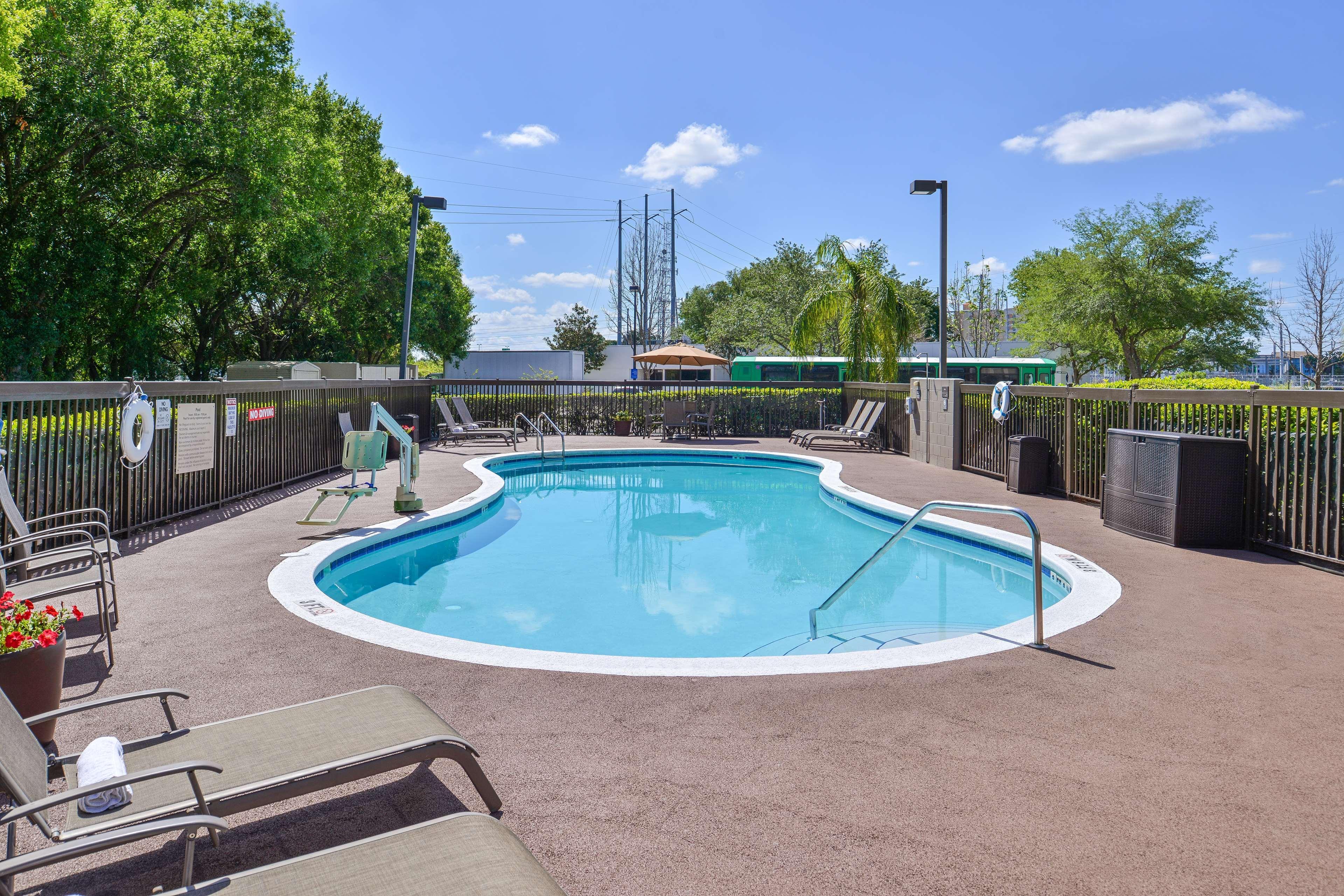 Hampton Inn Closest To Universal Orlando Exterior foto